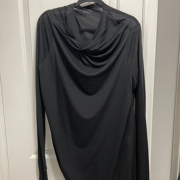 JULIUS Draped Neck Shirt - Pre Fall '18 - Picture 1 of 5